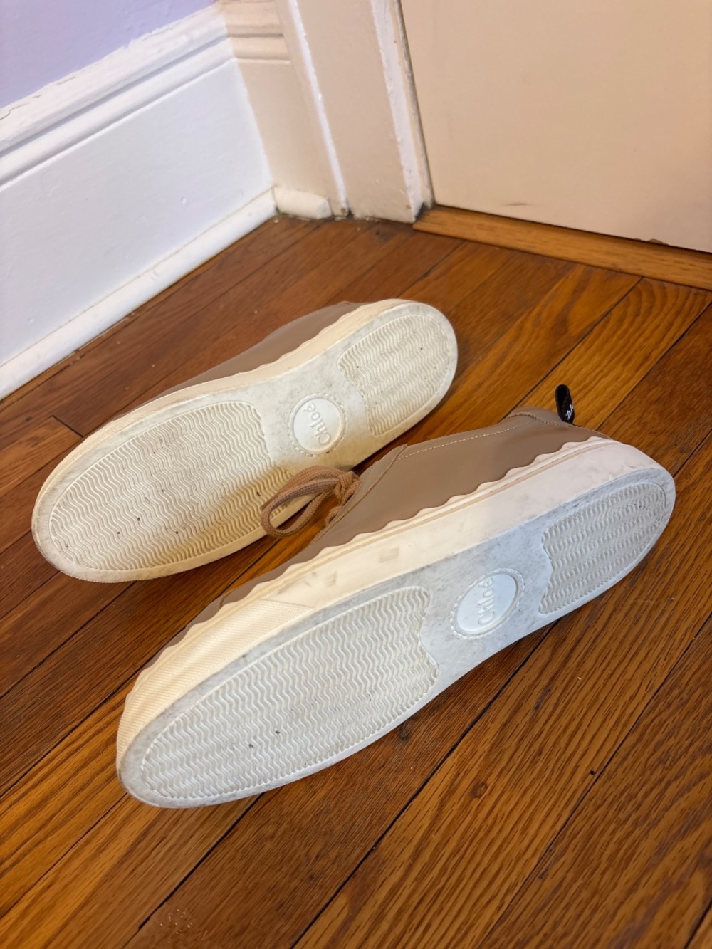 Brown sneakers - Picture 3 of 4